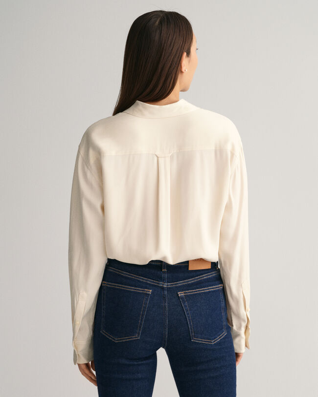 Relaxed fit ‑mitoitettu paita