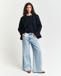 Klassinen puuvillaneulepusero, pyöreä pääntie