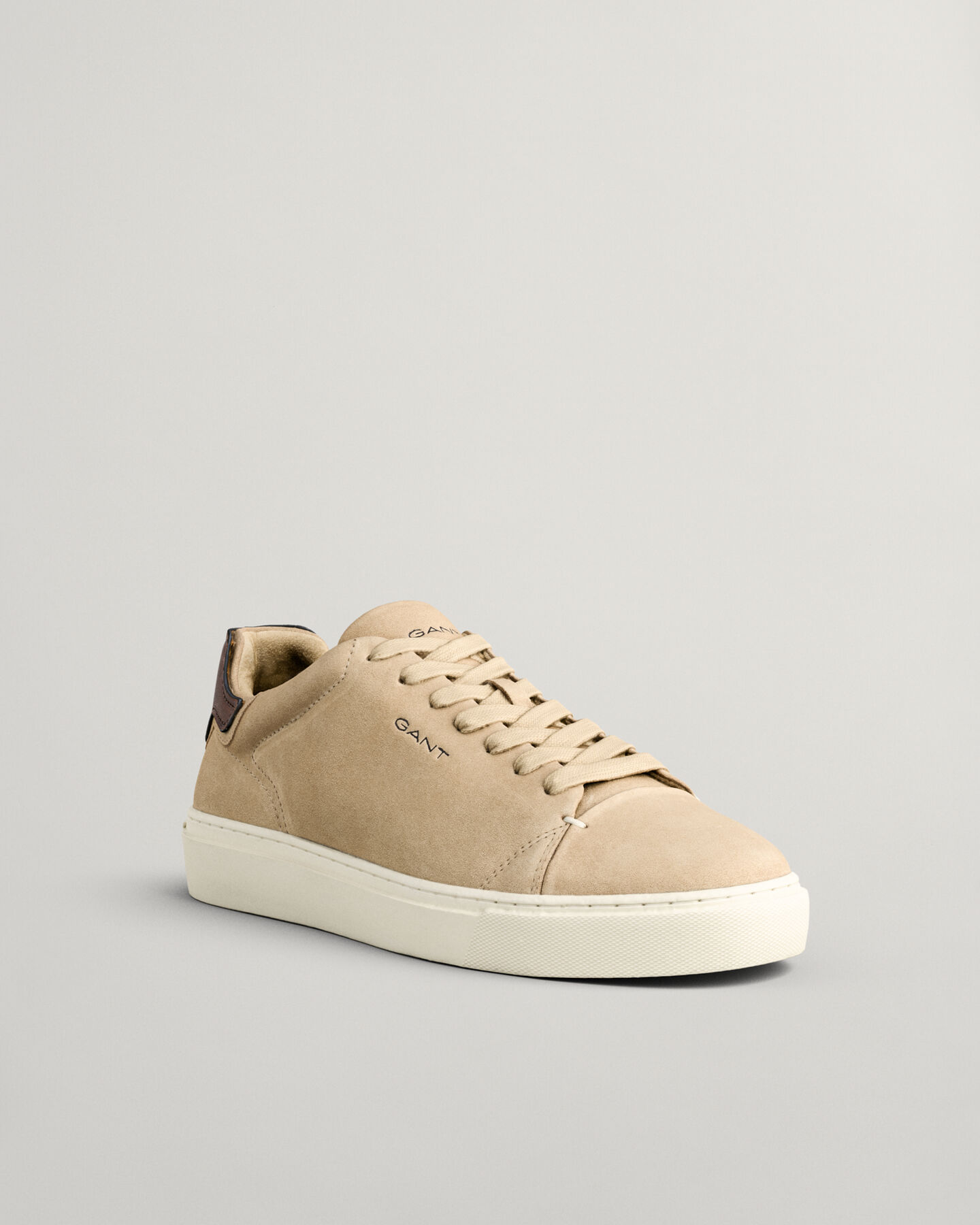 Mc Julien ‑tennarit