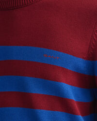 Breton Striped -neulepusero, jossa pyöreä pääntie