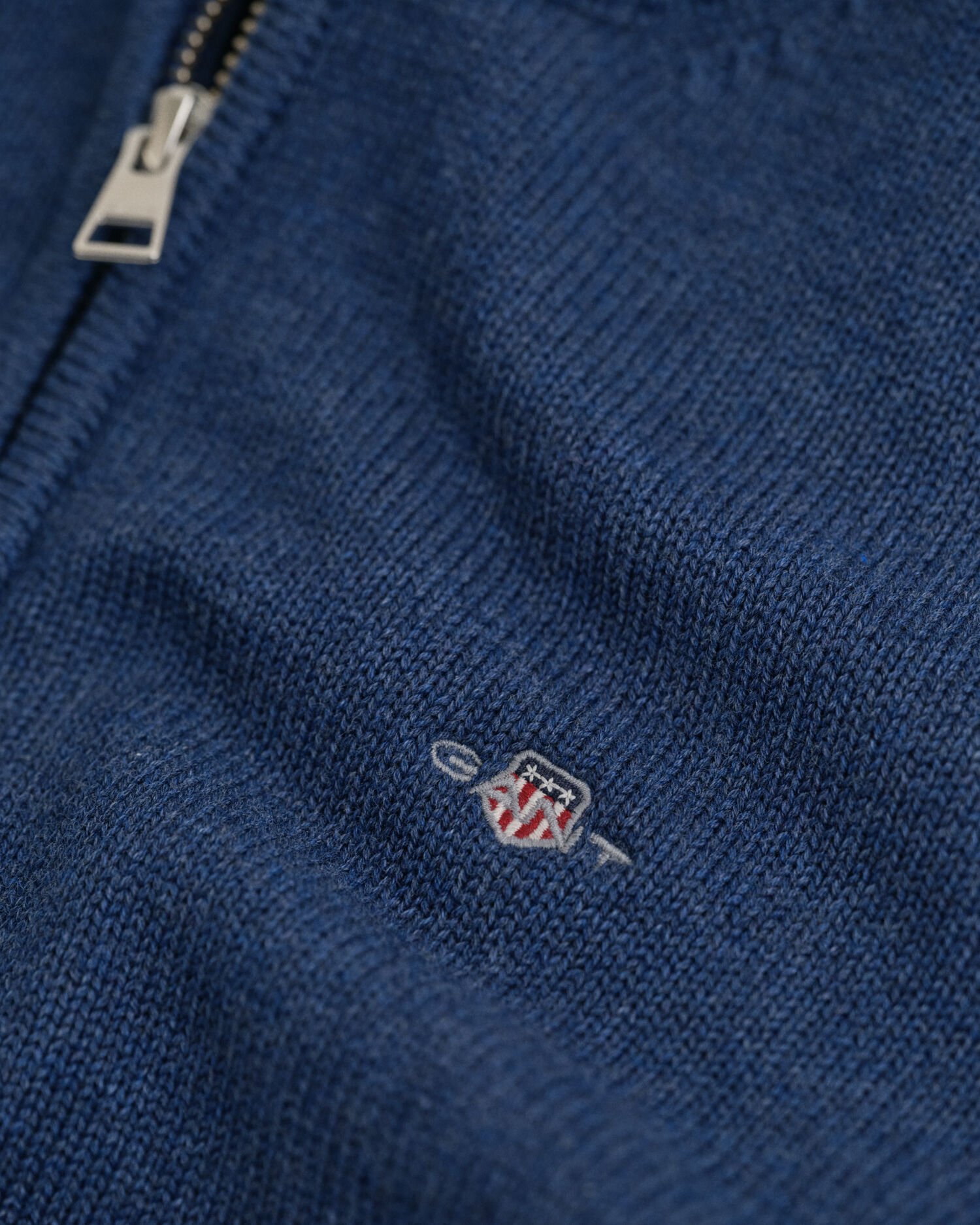 Teens-malliston Casual-puuvillaneulepusero vetoketjukauluksella