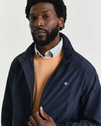 Kevyt Windshielder-takki