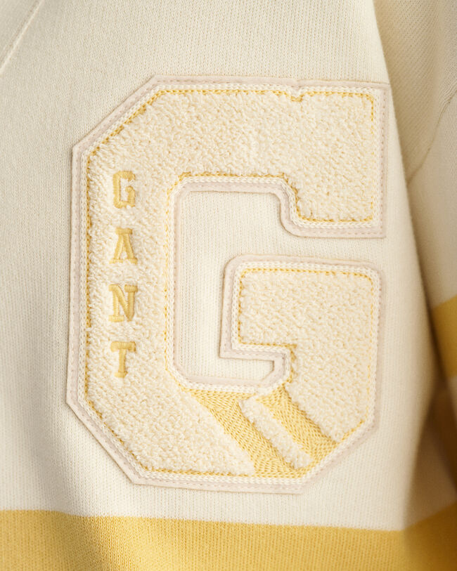 GANT Varsity ‑neuletakki, jossa v-pääntie