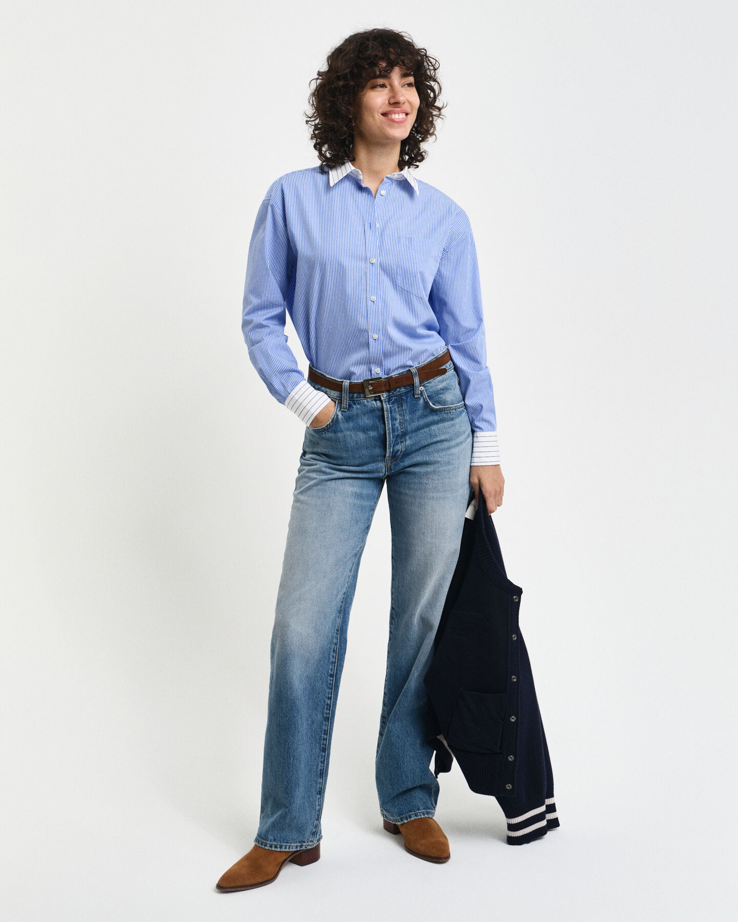 Relaxed fit ‑mitoitettu raidallinen popliinipaita