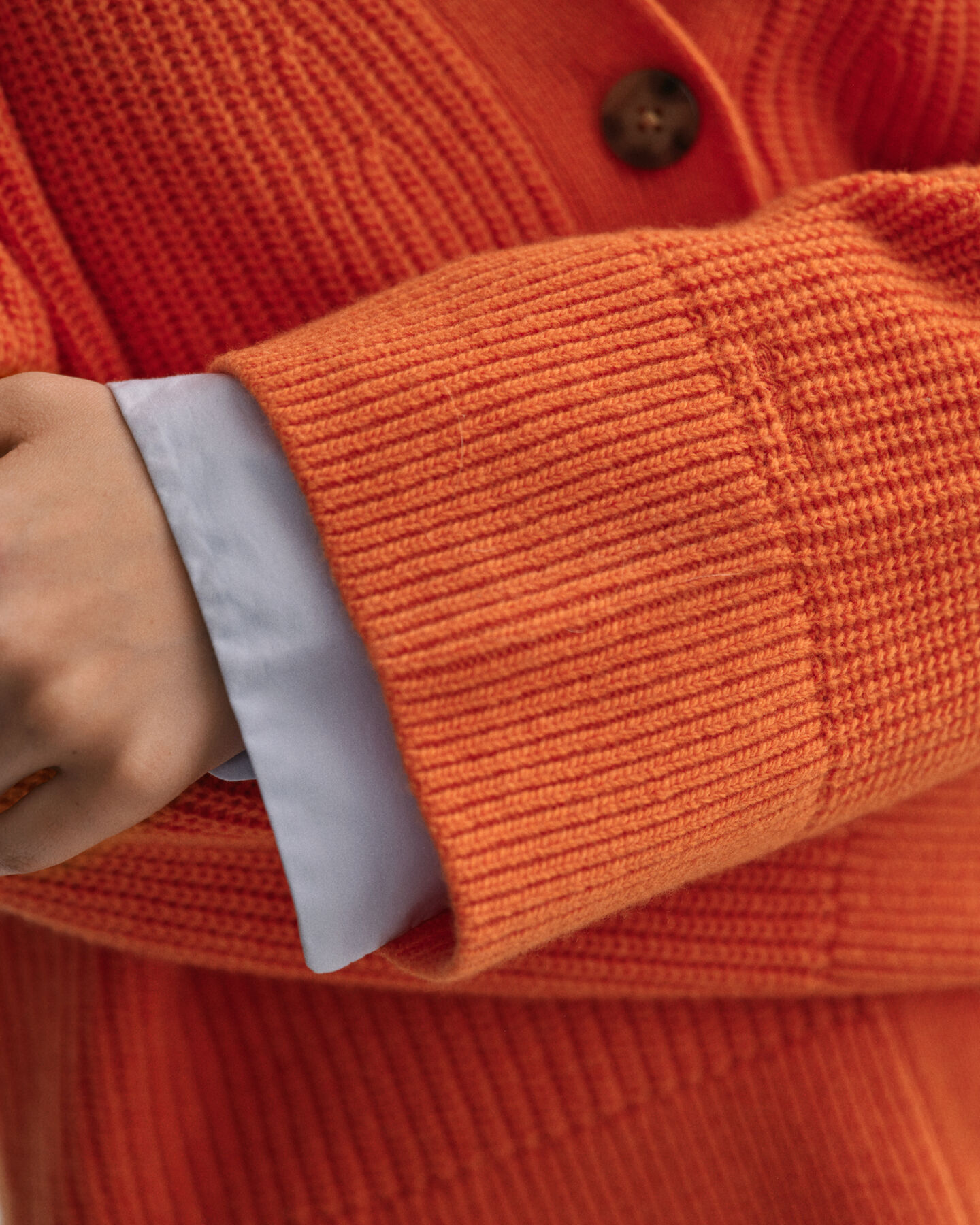 Villainen ribbineuletakki