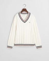 Teens-malliston raidallinen v‑palmikkoneule