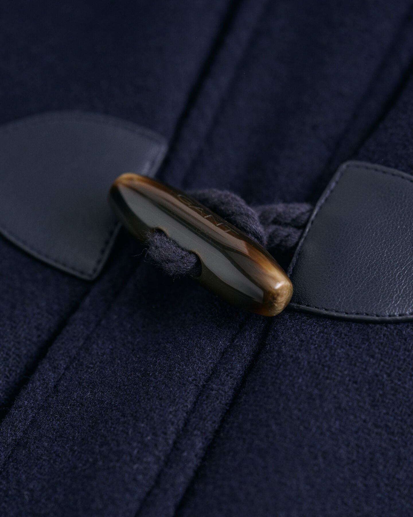 Teens-malliston villakankainen duffelitakki