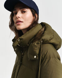 Kokopitkä untuvatakki