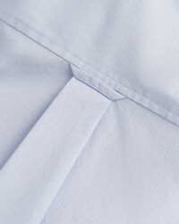 Relaxed&nbsp;fit ‑mitoitettu vajaamittainen paita