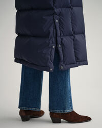 Kokopitkä untuvatakki