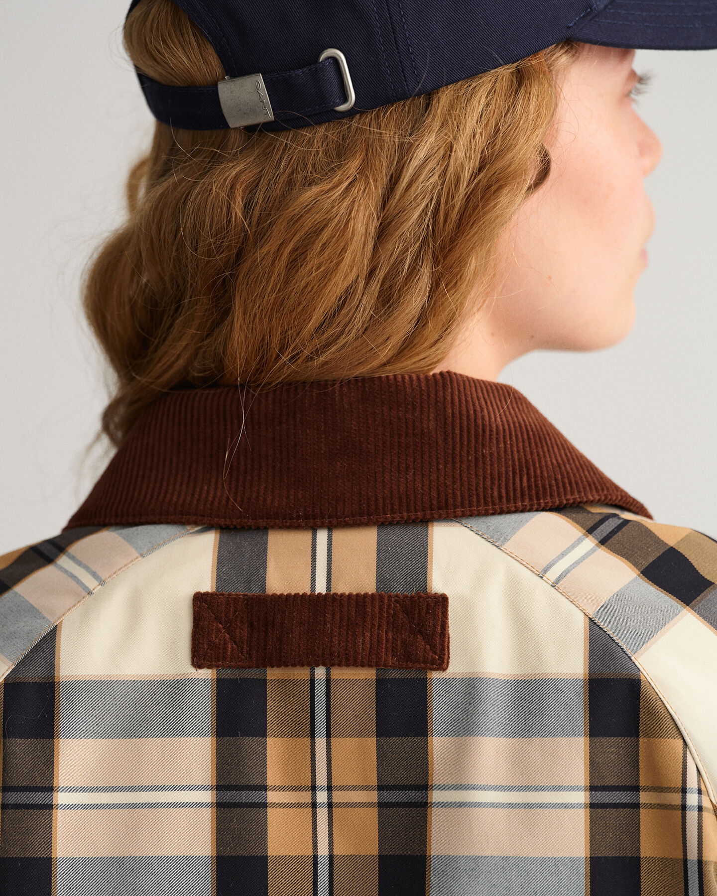 Ruudullinen lyhyt takki