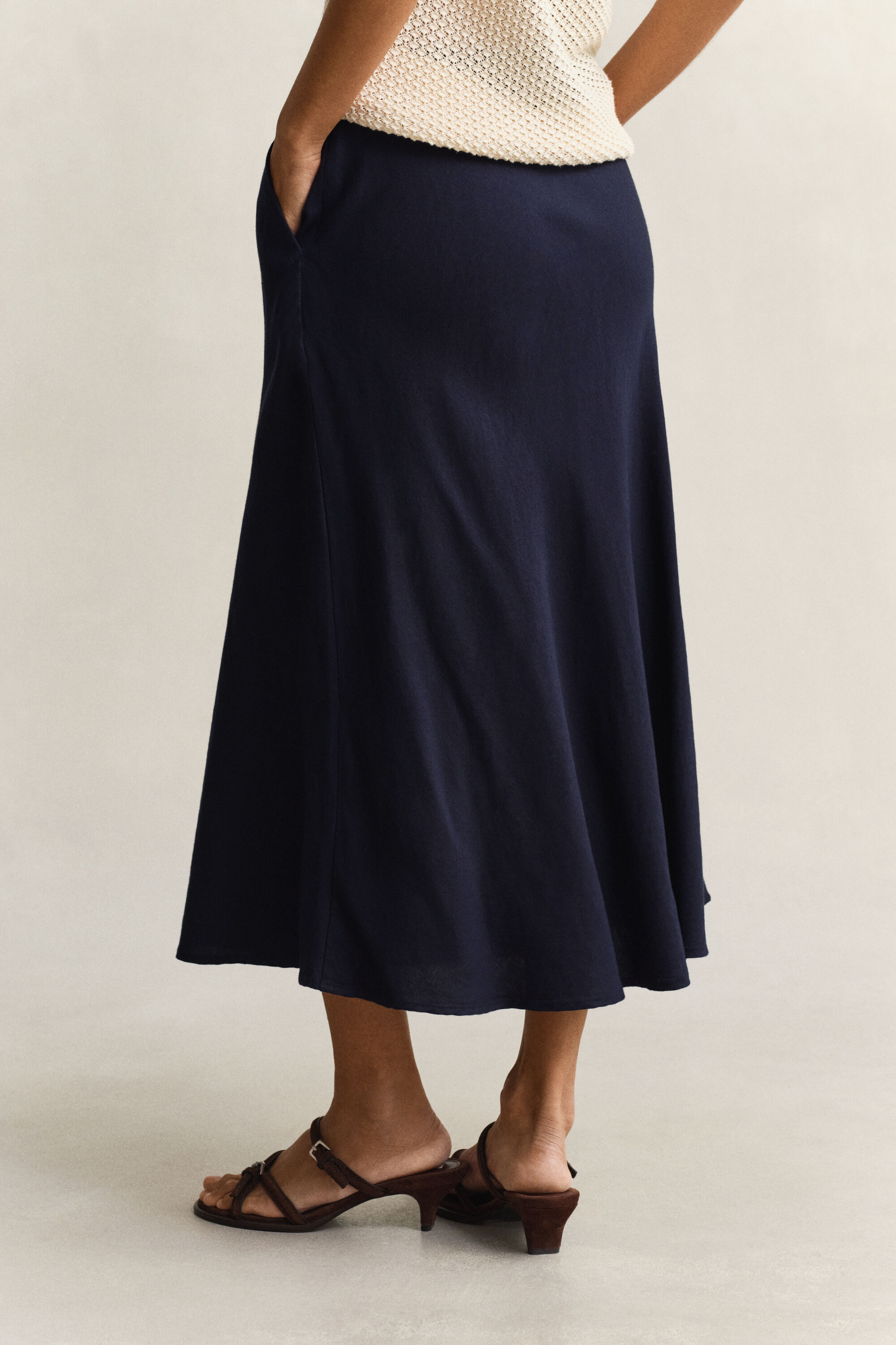 A-linjainen pellavasekoitehame