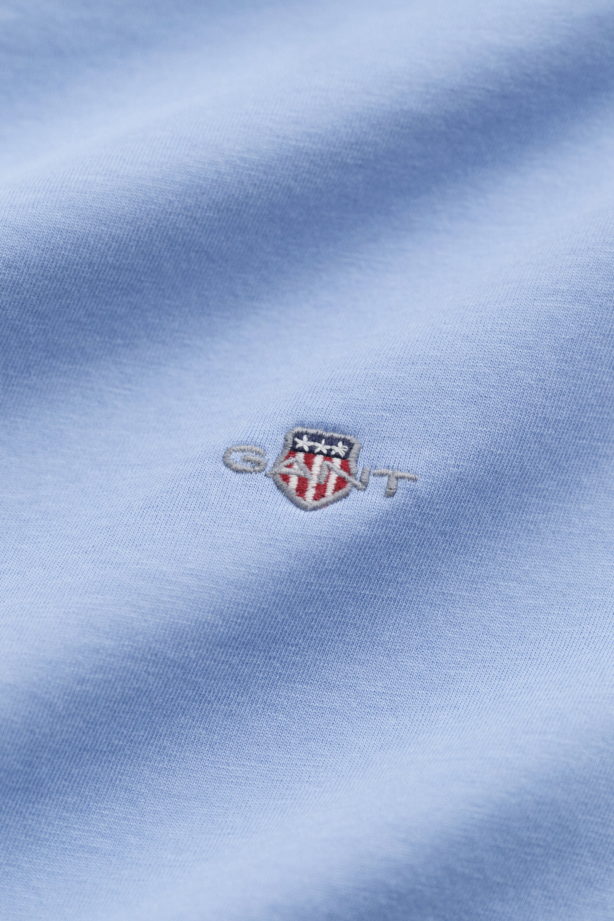 Shield-t‑paita