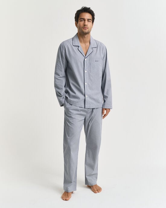 Raidallinen pyjama