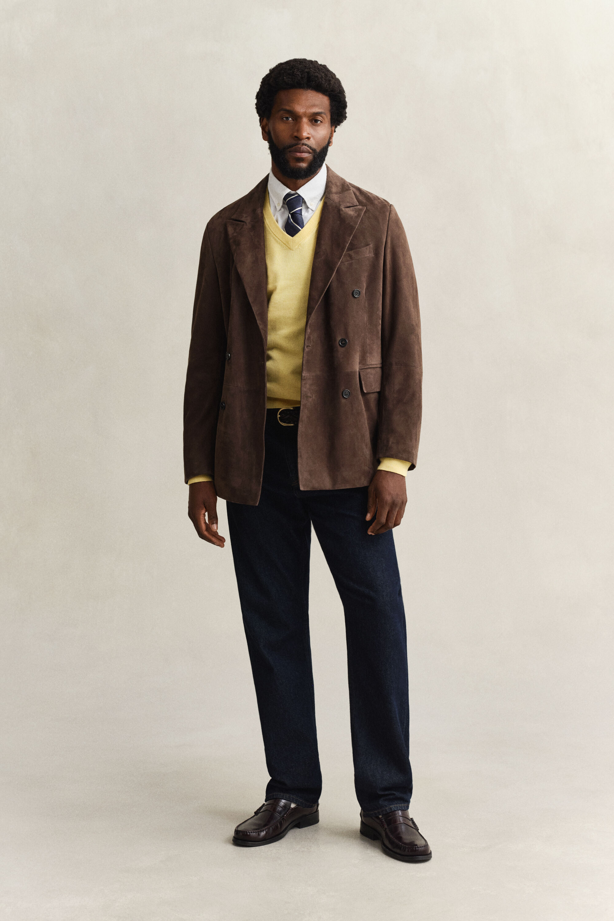 Klassinen puuvillaneulepusero, v-pääntie