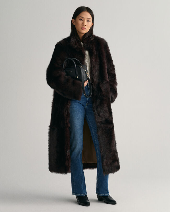 Pitkä kelsiturkistakki