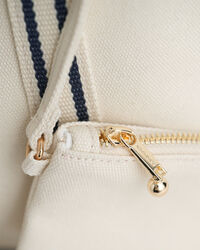 Kanvaasikankainen rantakassi