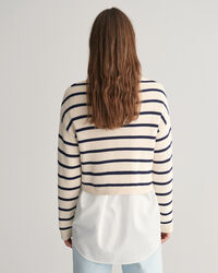 Raidallinen neulepusero, pyöreä pääntie