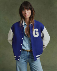 Varsity Jacket nahasta ja muista materiaaleista