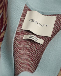 Monis&auml;vyinen kalanruotokuvioinen neuletakki