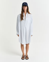 Oversized fit -mitoitettu ylellinen oxford-mekko