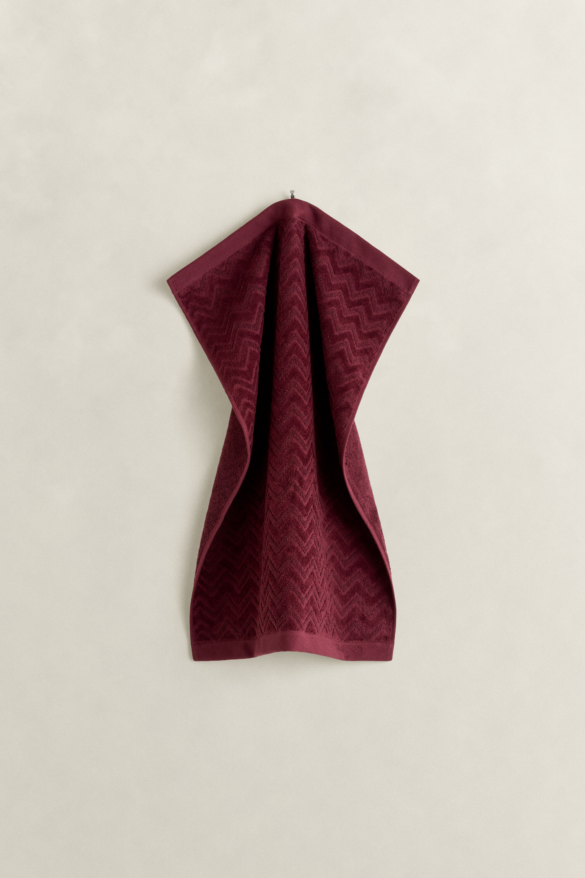 Kalanruotokuvioinen jacquard-pyyhe (50 cm x 70 cm)