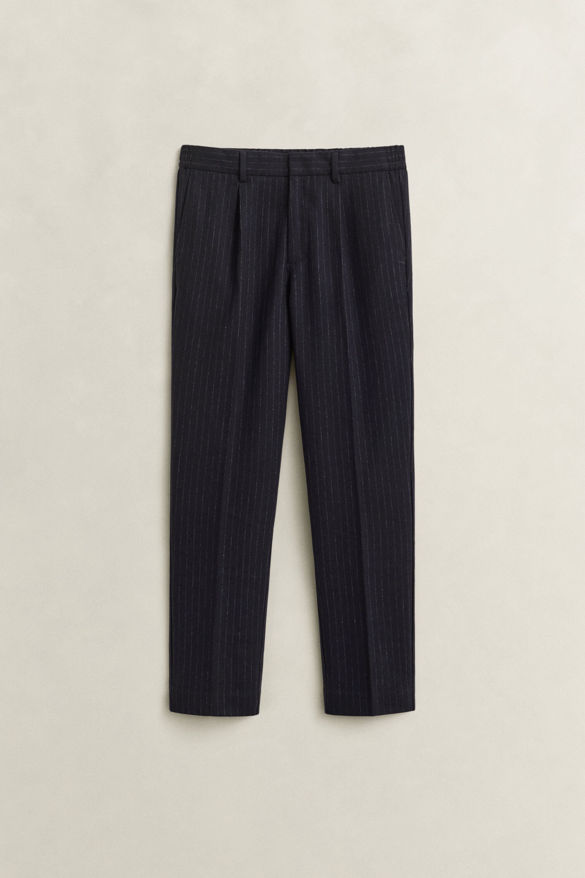 Kapenevat villaflanellihousut