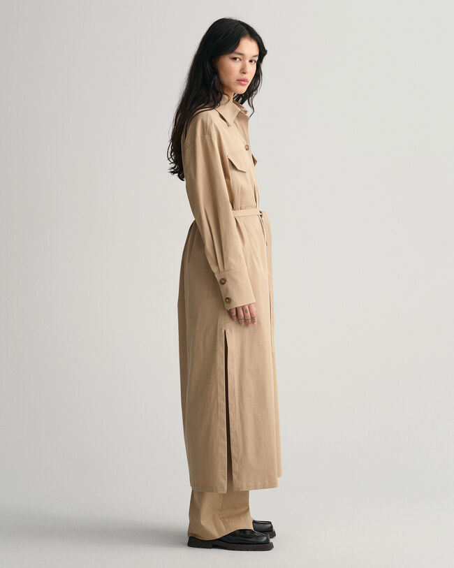 Pitk&auml; p&auml;&auml;llyspaitatakki