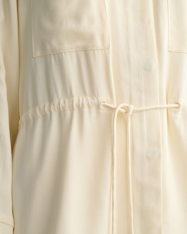 Relaxed fit ‑mitoitettu raidallinen takki