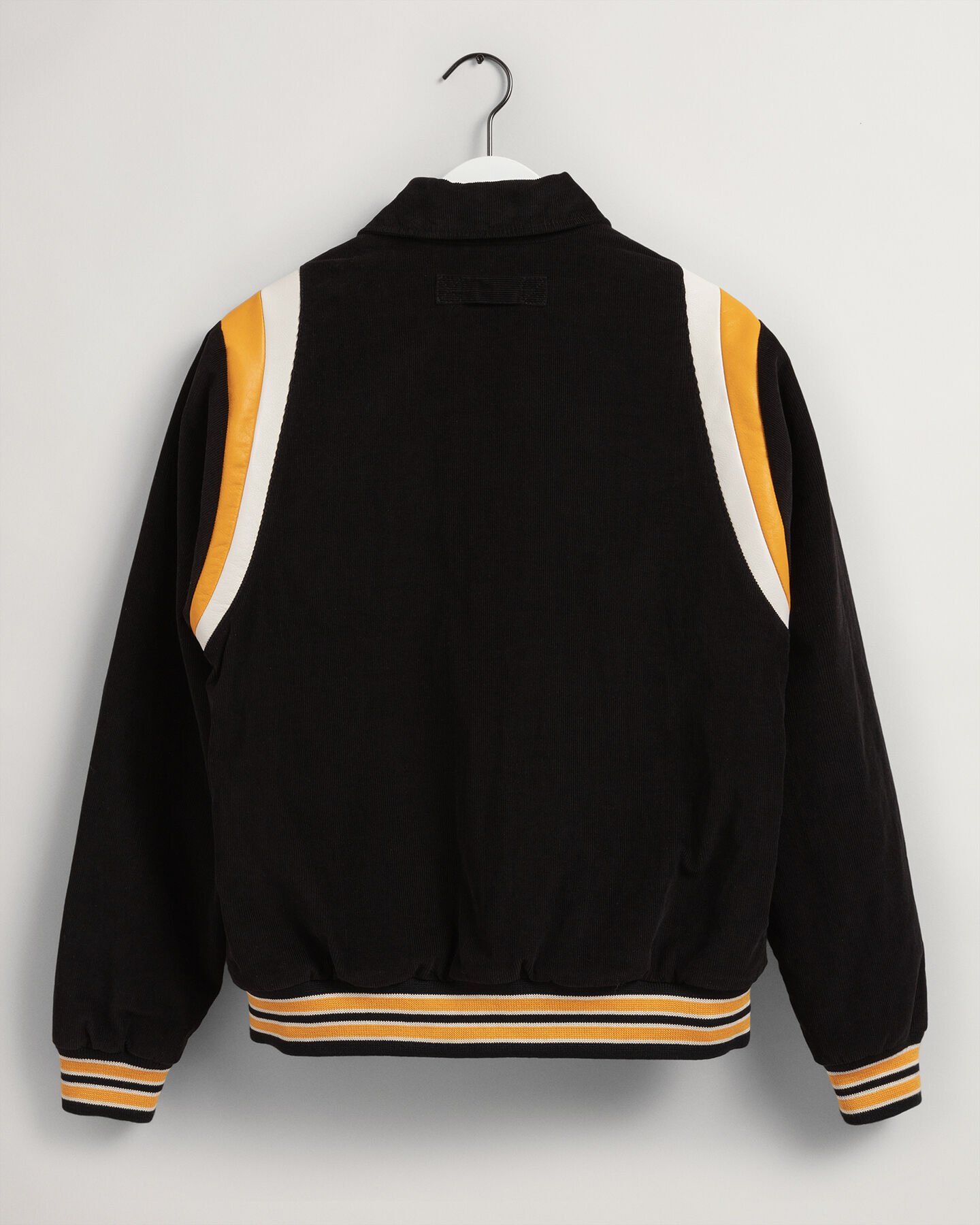 Vakosamettinen GANT Varsity Jacket