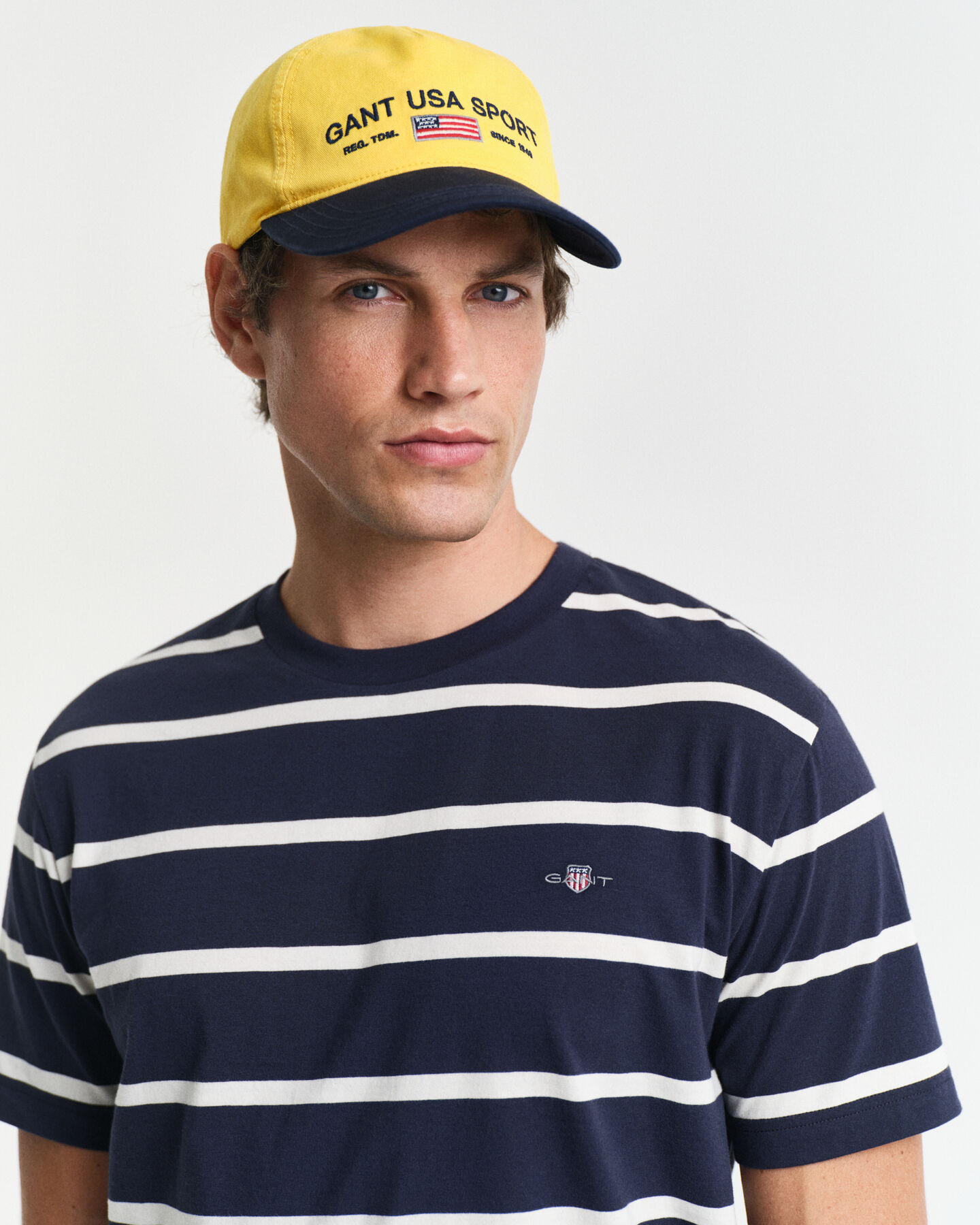 Raidallinen t‑paita