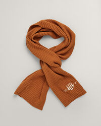 Teens-malliston pipo ja huivi lahjapakkauksessa