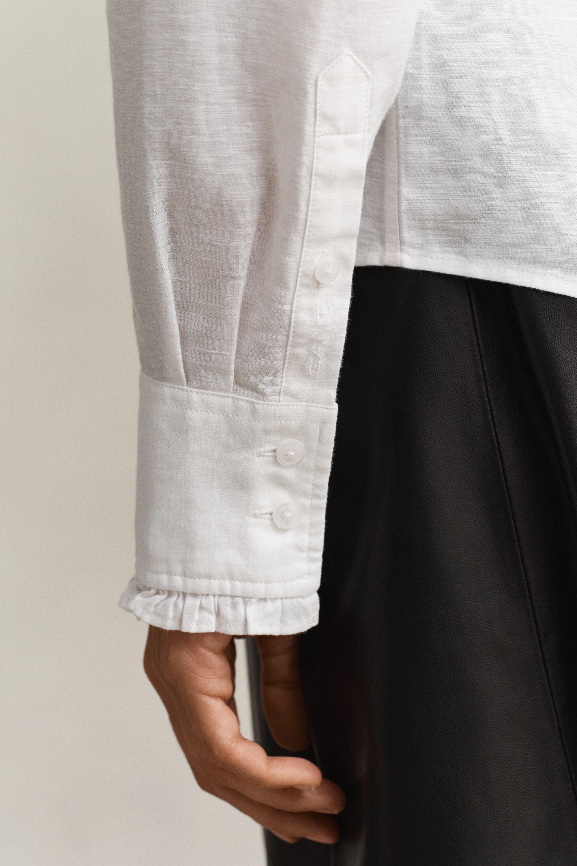 Röyhelöpusero pellavasekoitetta