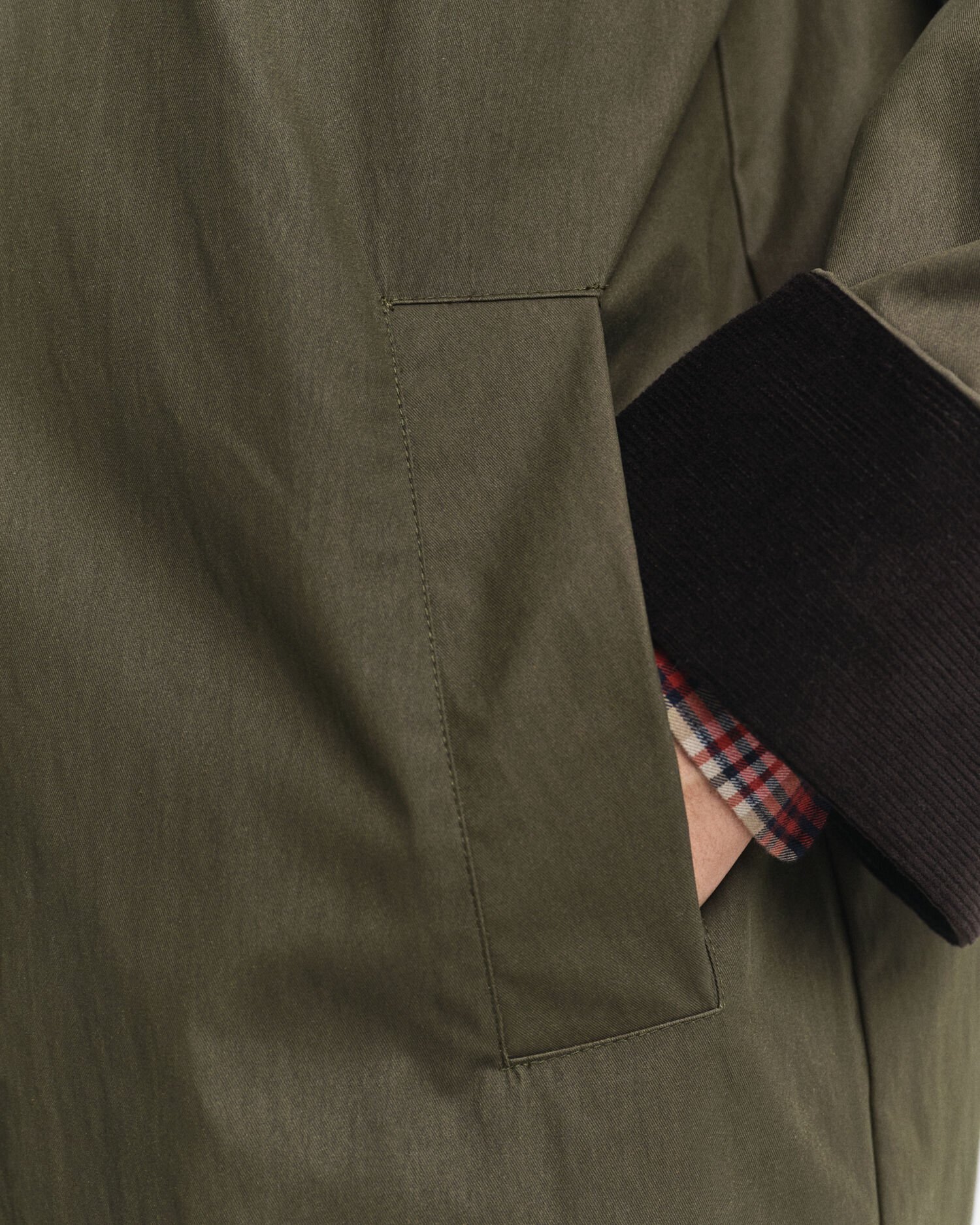 Öljykankainen autotakki