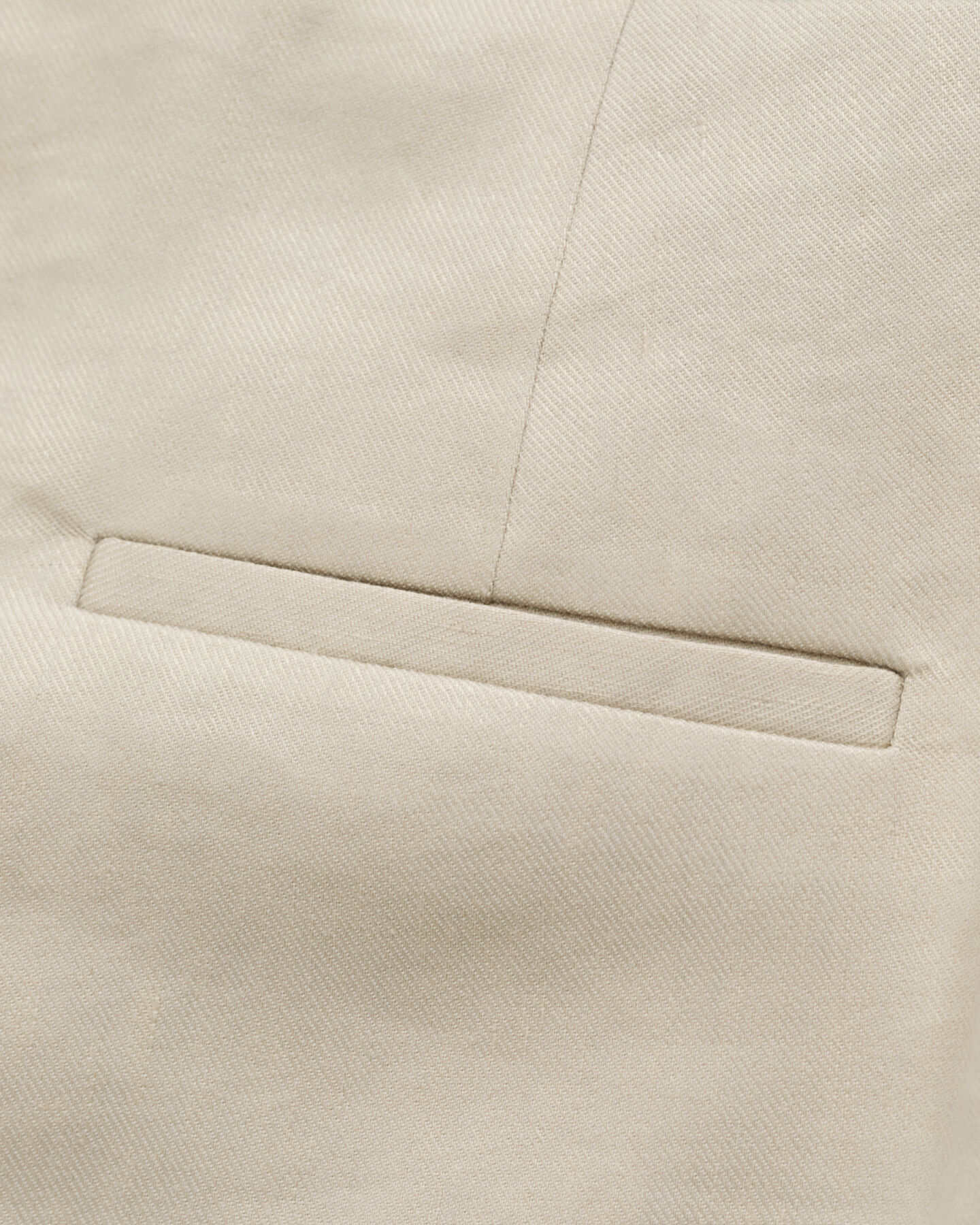 Hyvin istuvat joustopellavahousut