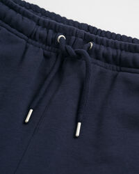 Regular fit ‑mitoitetut Shield-shortsit