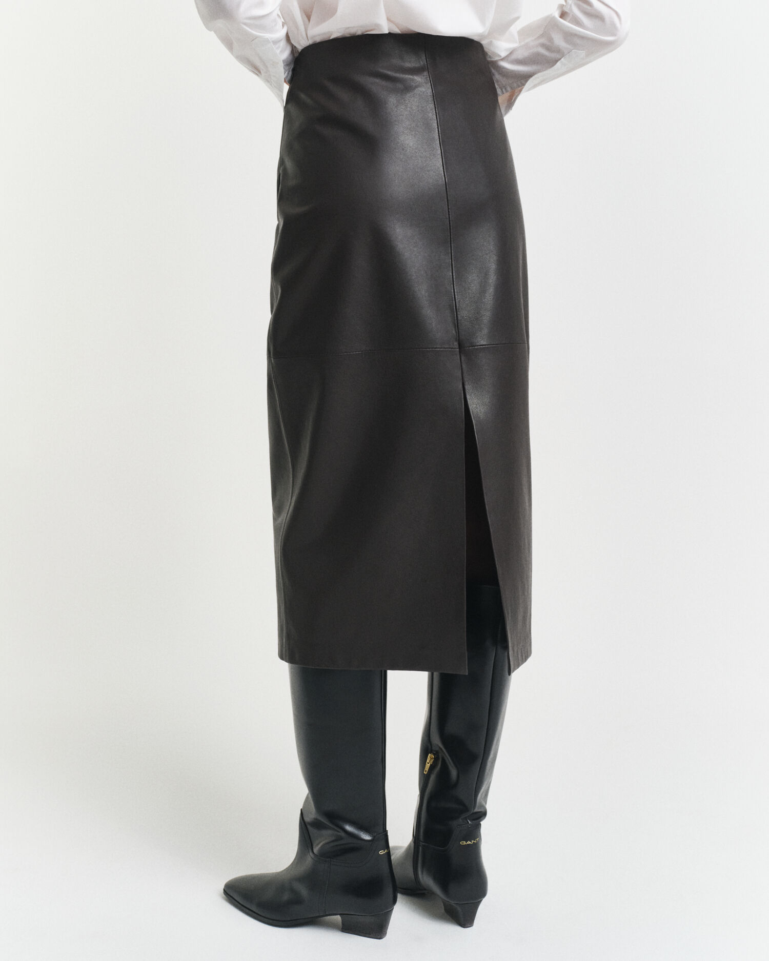 Nahkainen midimittainen kynähame