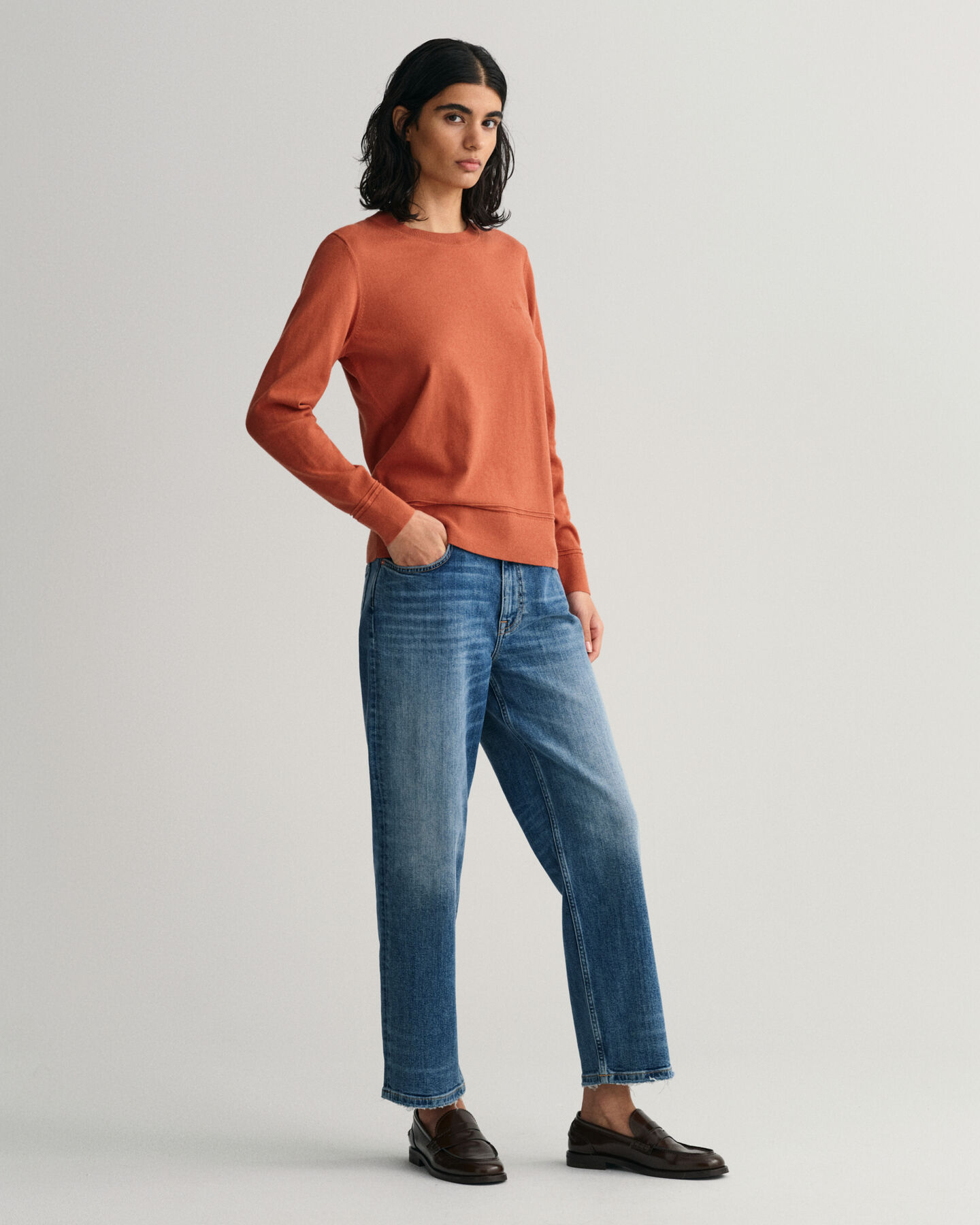 Keve&auml; puuvillaneulepusero, py&ouml;re&auml; p&auml;&auml;ntie