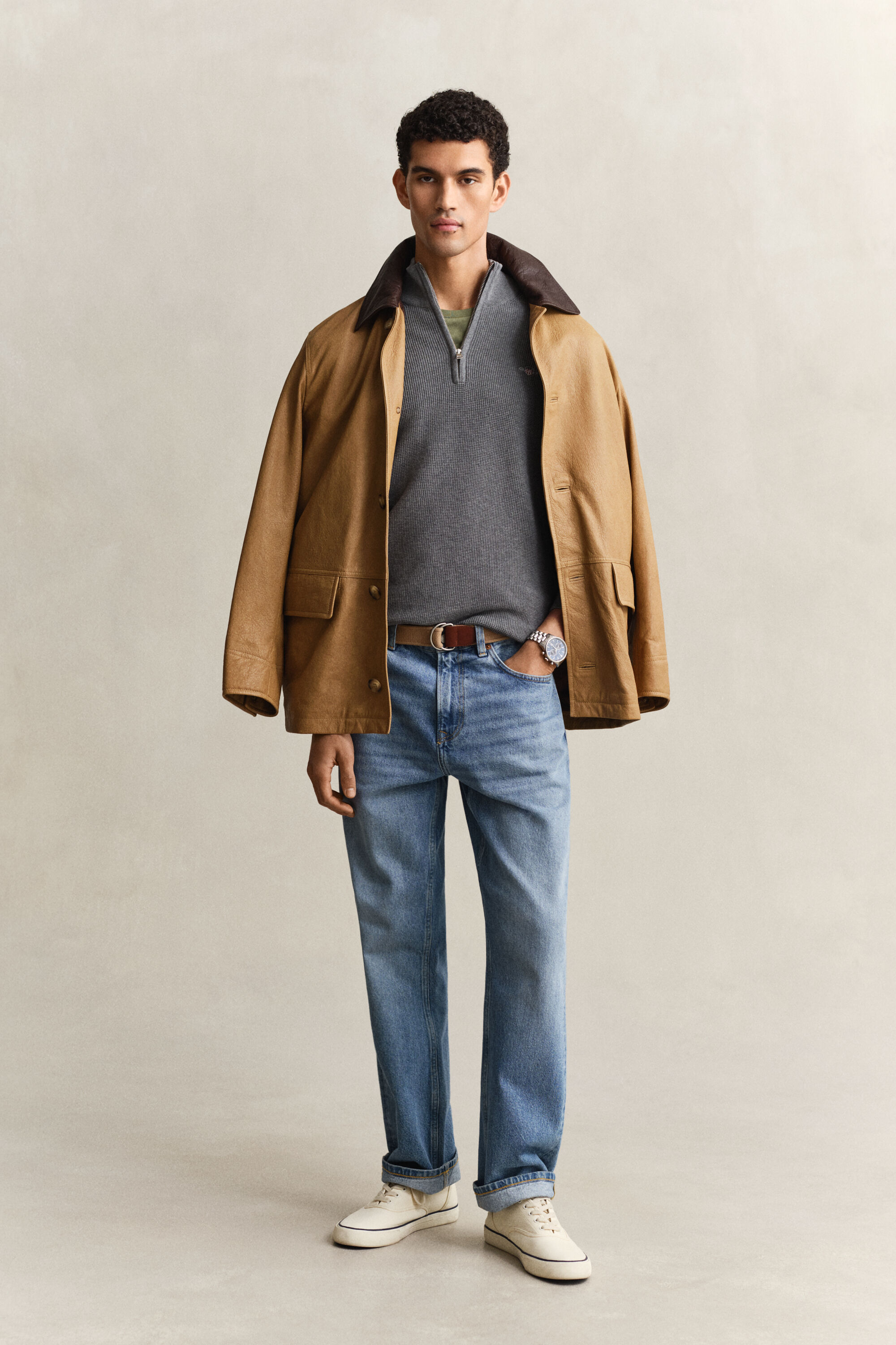 Kohopintainen puuvillaneulepusero, vetoketjukaulus