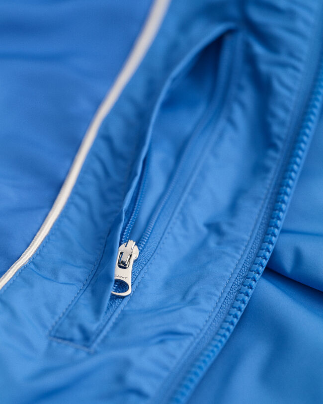 Kevyt Windshielder-kuoritakki