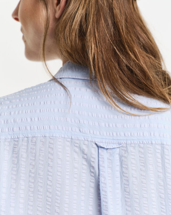 Raidallinen seersucker-mekko