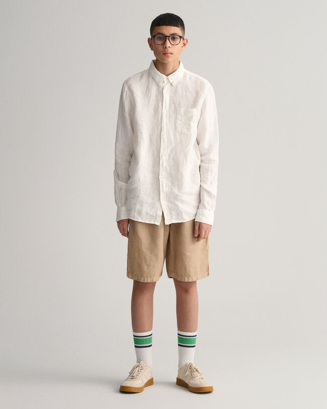 Teens-malliston pellavashortsit