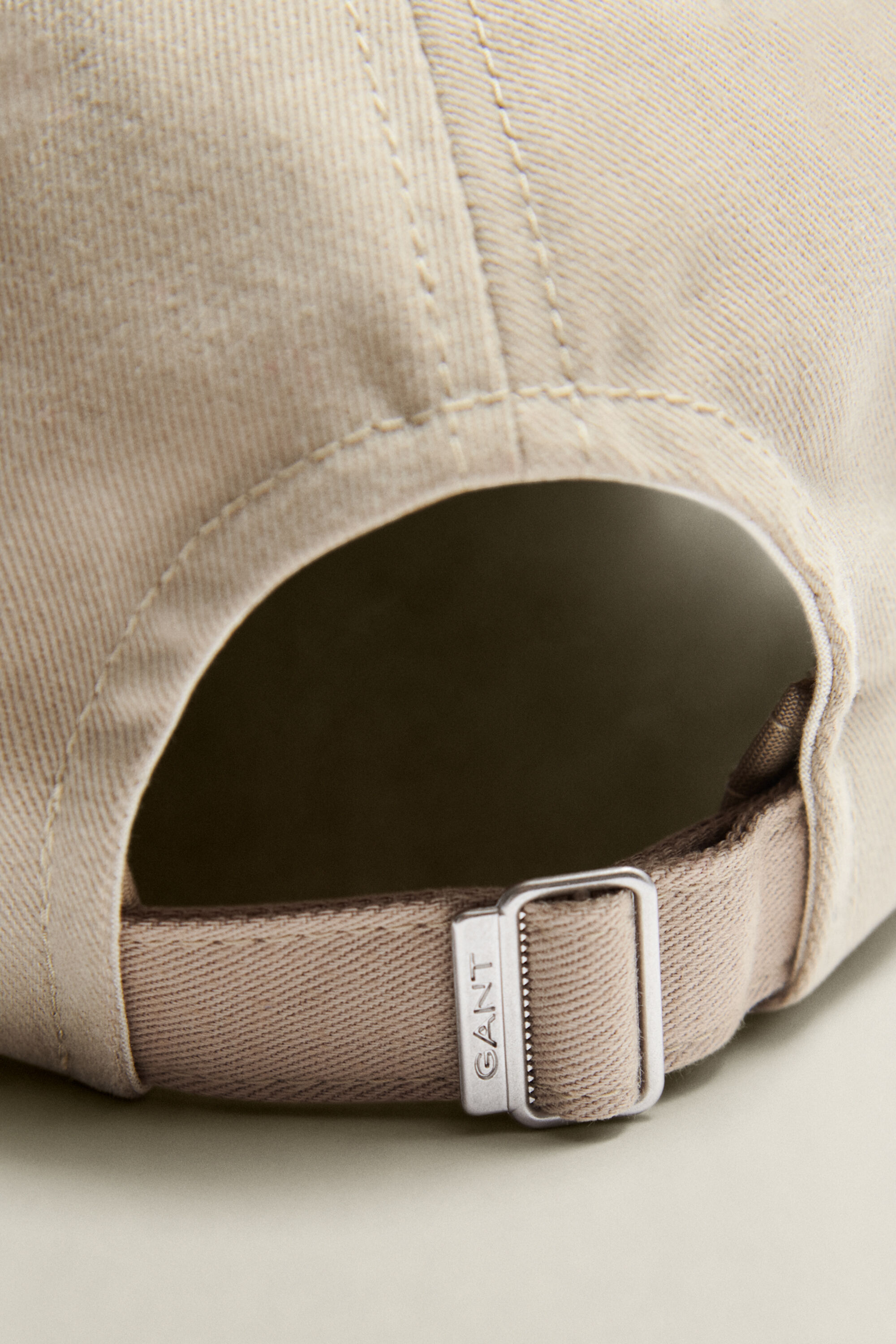 Teens-malliston Shield‑lippalakki