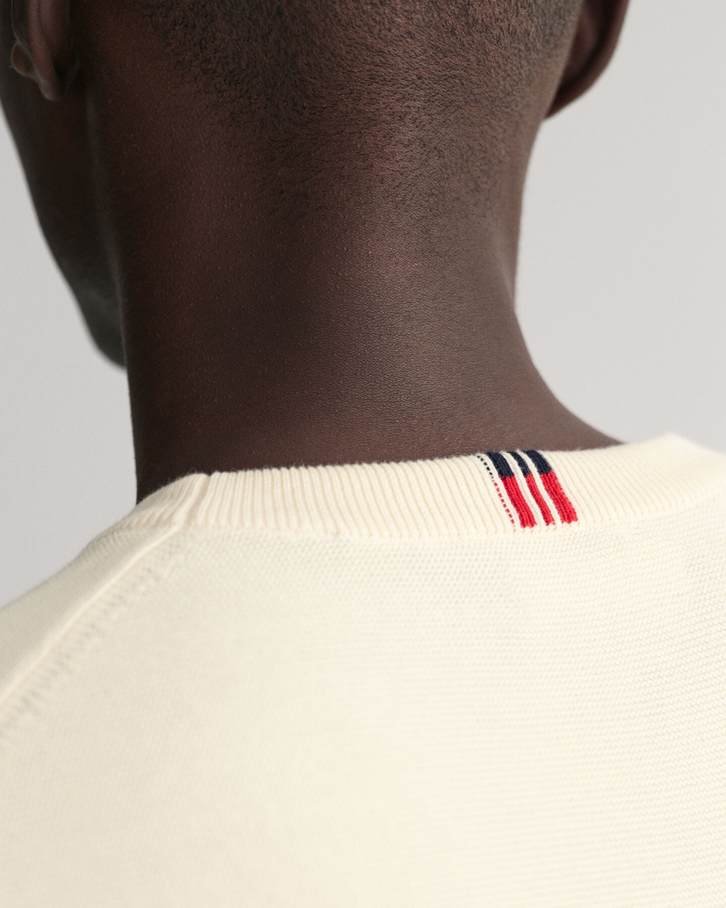 Ohut Texture-neulepusero, py&ouml;re&auml; p&auml;&auml;ntie