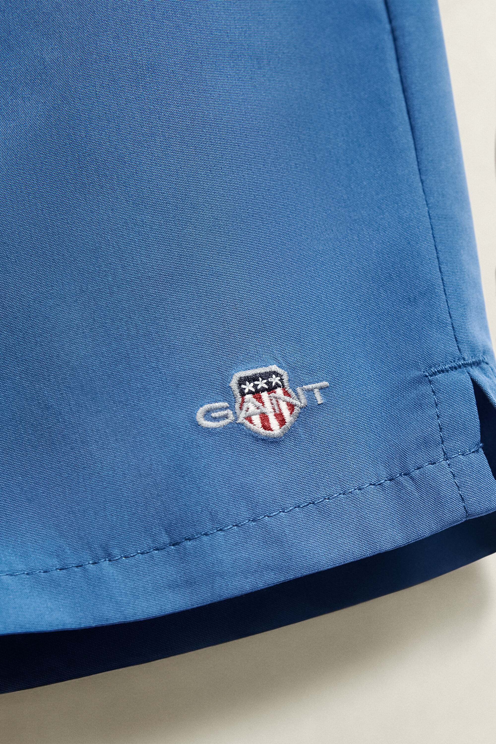 Teen Boys ‑malliston Shield-uimashortsit