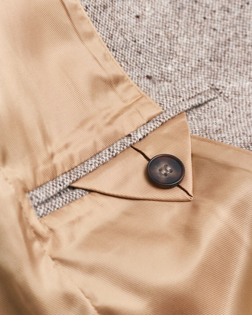 Regular fit ‑mitoitettu kohopintainen villakangasbleiseri