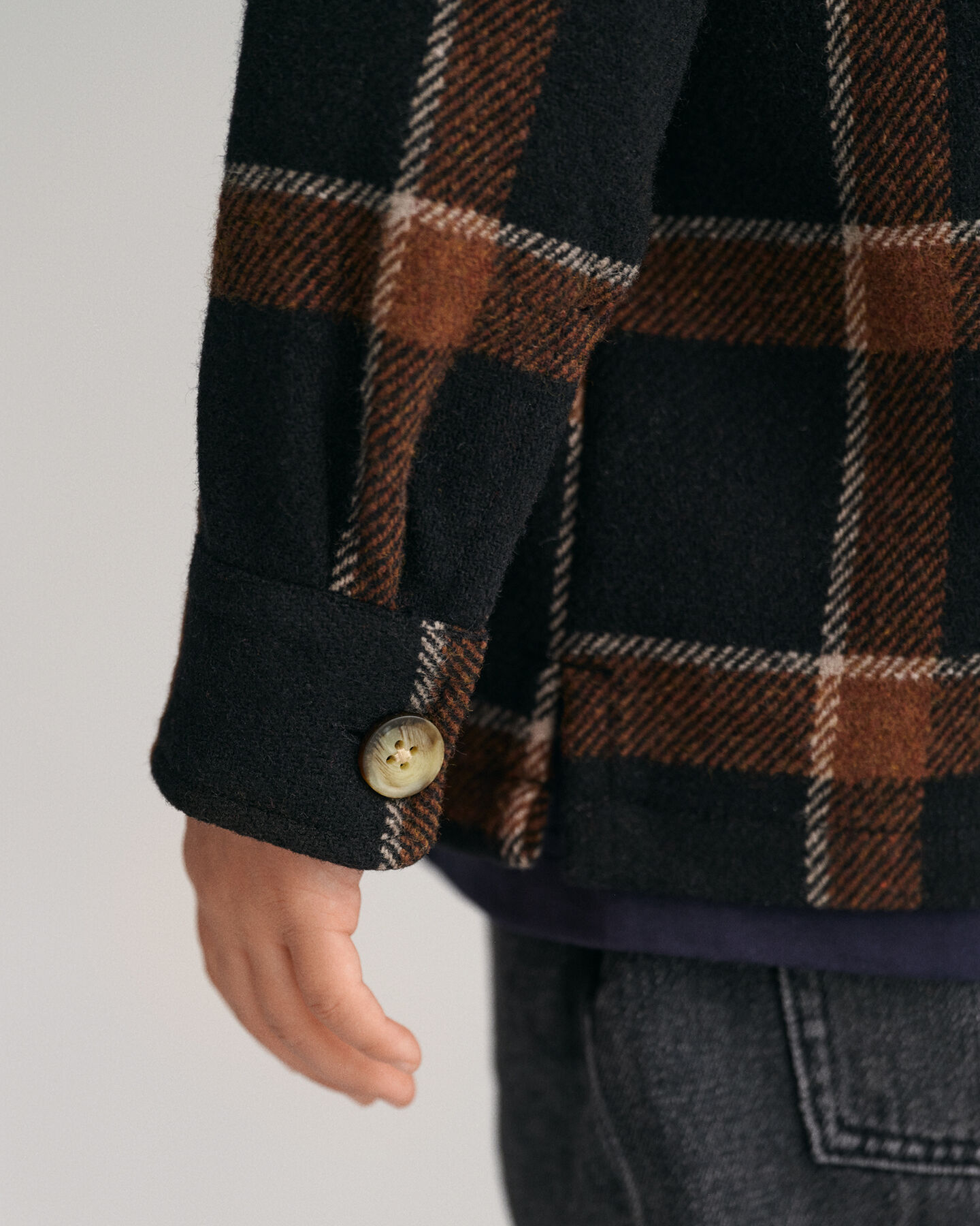 Kids-malliston ruudullinen Shield-p&auml;&auml;llyspaita