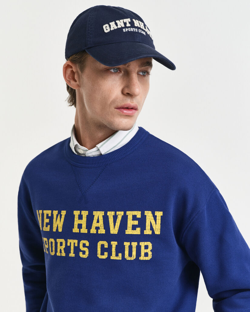 Graphic-collegepaita, pyöreä pääntie