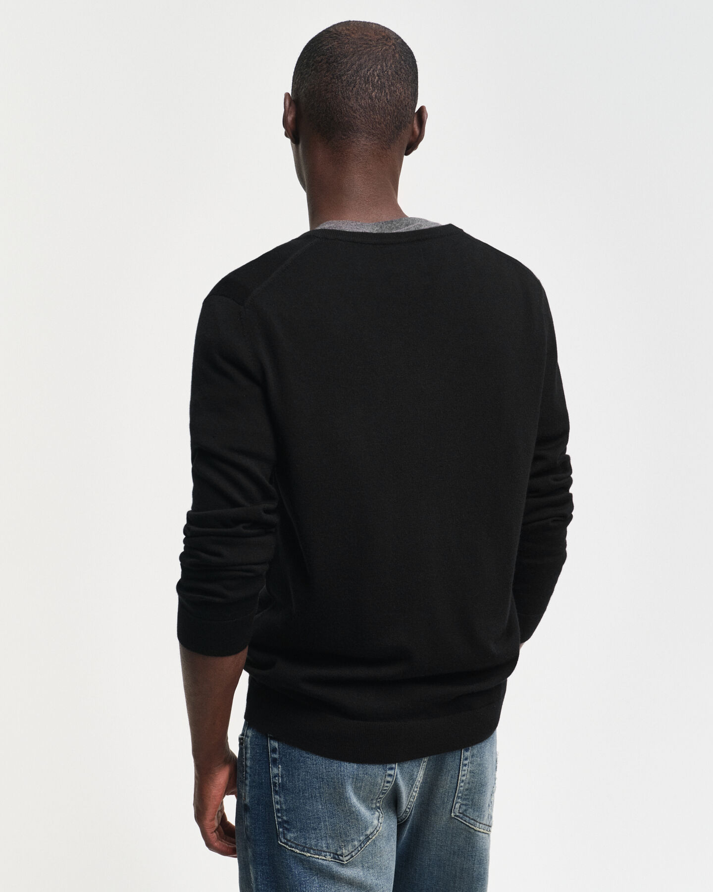 Ohut merinovillaneule, v-pääntie