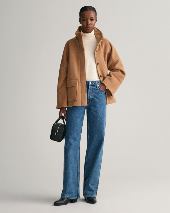 Lyhyt villakangastakki